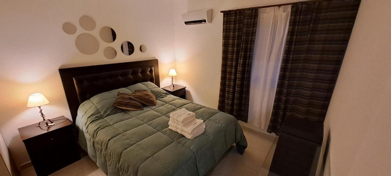 Departamento Temporario - Barrio San Isidro Villa Allende Eksteriør billede